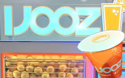 生100％オレンジジュース自動販売機『IJOOZ』でビタミンC補給レポ♪
