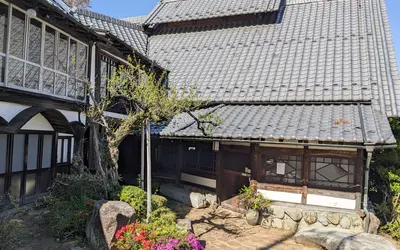 高尾山麓『ろくざん亭』3/31に閉店。古民家再生の癒し空間に別れ