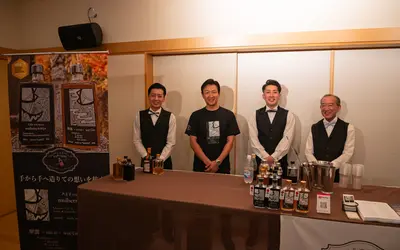 八王子まつりに優雅なひととき。桑都テラスで楽しむ本格カクテルとお祭りメシ【編集部の日常】
