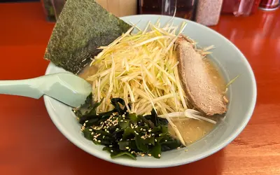 オープン初日ダッシュ！『ラーメンショップ小池』名物ネギラーメンを最速レポ【散田町】