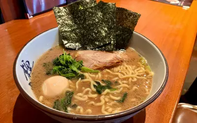 “個人店クオリティ”の家系ラーメン！『横濱家 八王子みなみ野店』10/10閉店で食べ納め