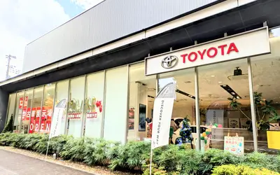 来店特典あり！西八の『トヨタモビリティ』で中古車展示場オープン【11/22–24】