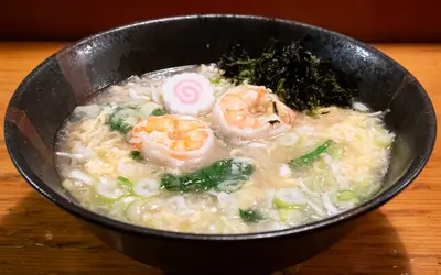 訪れるたびに新しい味！八王子で愛される『百馬』の限定“ふわとろ”ラーメンが沁みる。