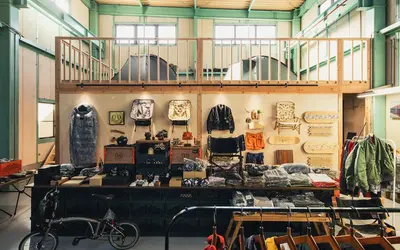 八王子・大和田にアウトドア好きの秘密基地を発見。キャンプギアを体感できる新スポット