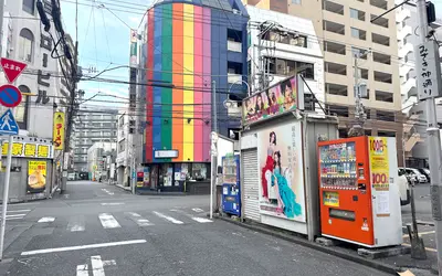 八王子駅周辺に『ふてほど』降臨！ムッチ先輩×ユズルのシーンのロケ地は三崎町！