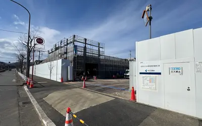 めじろ台駅前に新たな買い物拠点？大型施設建設が進行中