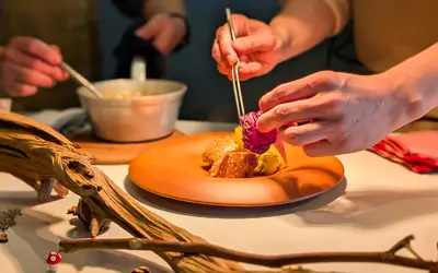 遊び心あふれる一皿に笑顔。野菜が主役のカウンターレストラン『Lantana』