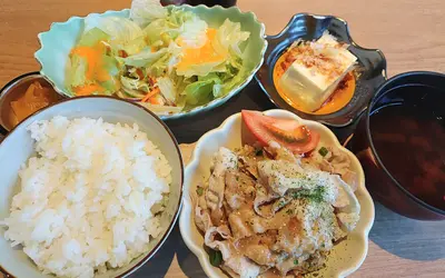 1,000円で大満足ランチの『Cafe Dining ICHIFU(一歩)』ランチ営業を一時休業