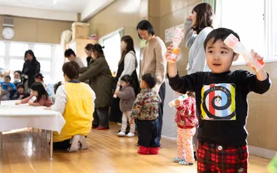はじめての幼稚園体験。『なかの幼稚園』のプレ保育に密着！～兄も通った園へ、3歳児の一日～