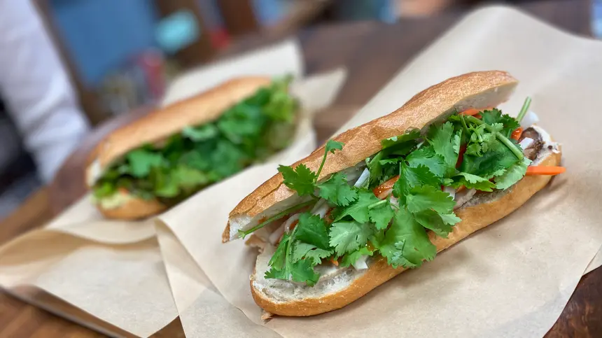‘Olu ‘Olu Bánh Mi (オルオルバインミー)