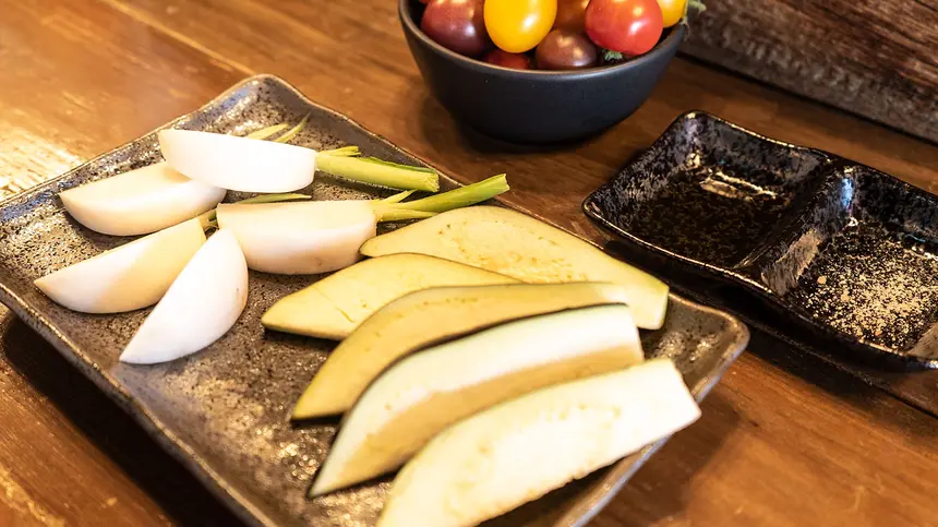 新鮮野菜が食べられる罪悪感0のBAR『八王子やさいキッチン』