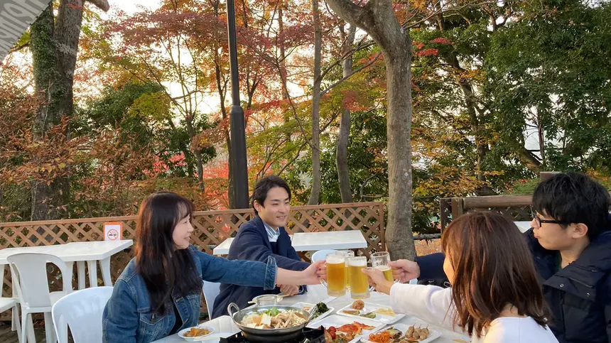 秋こそ行くべき！高尾の山で食べ飲み放題を楽しむ『高尾山ビアマウント』