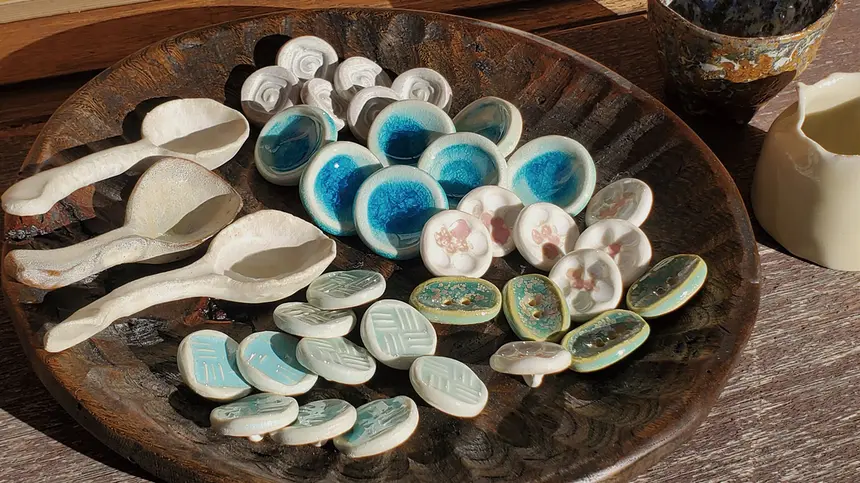 【1/8】桑都テラスにて出店！手づくりの陶器の即売会『42 Ceramics』