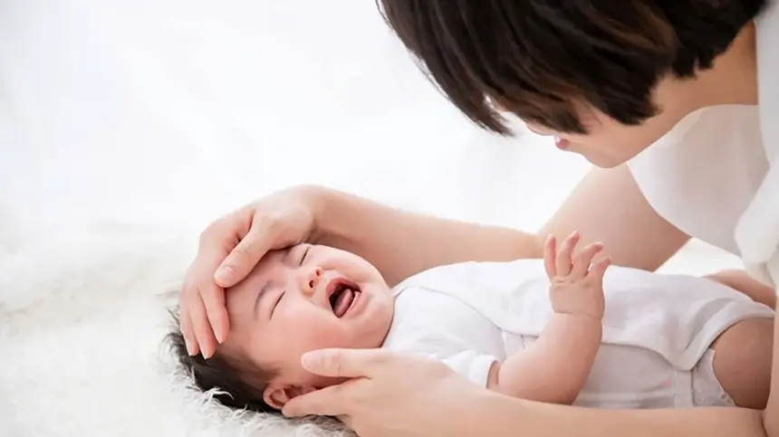 日本の赤ちゃんは世界一寝不足！？夜泣きなどで悩む親子の『眠れない』を改善！