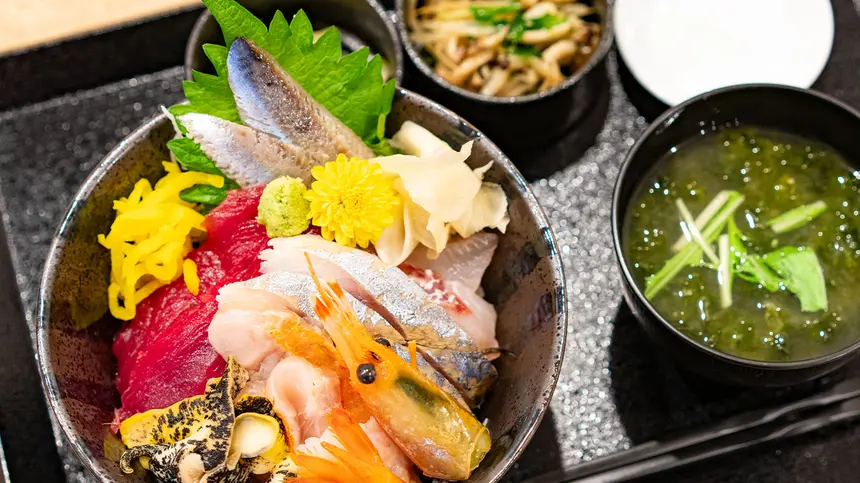 銚子港直送！新鮮な魚介が堪能できる海鮮専門店『てうし』で海鮮丼を食べてきた！