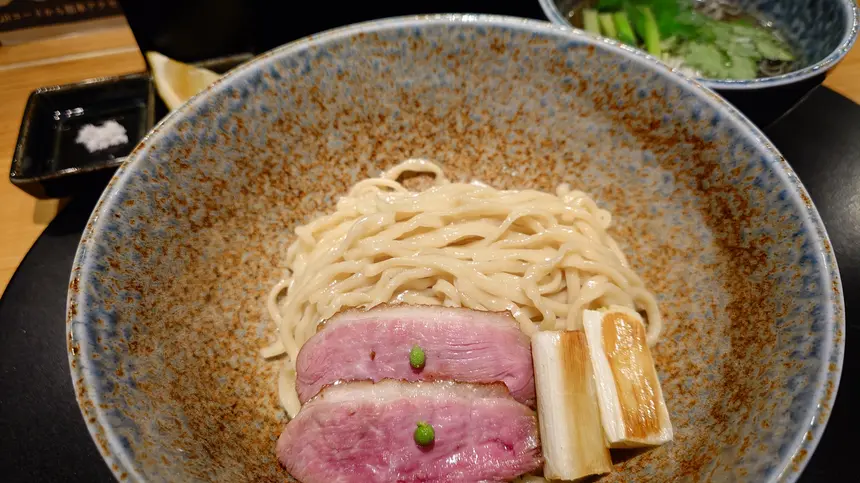 【八王子】紀州鴨の名店が進化！『鴨中華そば 楓』の新メニュー＆変更点をチェック