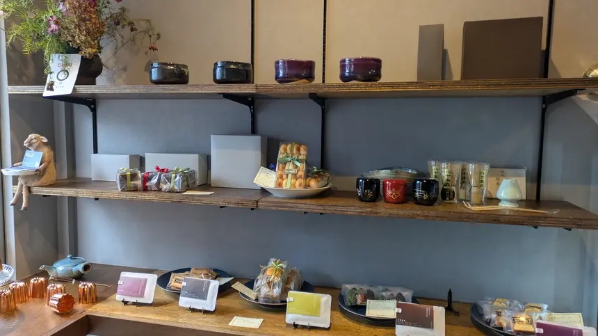 西八王子にオープン!ごほうびスイーツ&デザインティが楽しめる『Douce Recompense』