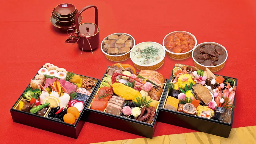 老舗きらら亭の職人拘りのおせち。年末造りたてが送料無料で自宅に届く！限定数販売に付き売切終了