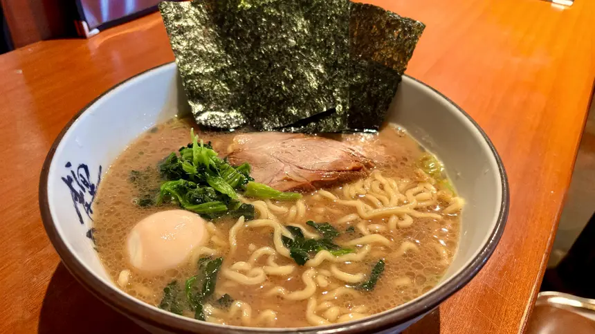 “個人店クオリティ”の家系ラーメン！『横濱家 八王子みなみ野店』10/10閉店で食べ納め