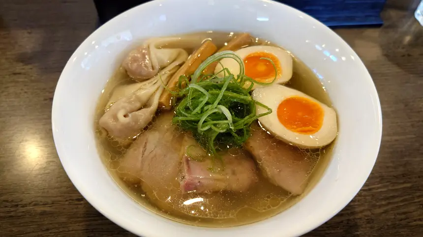 【3日間限定】22周年祭だけの特製Wスープ！『らーめん楓』で味わう特別な一杯