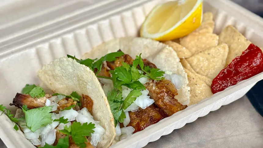 八王子寺田町の週末限定タコス！アート空間で味わう絶品メキシコ料理