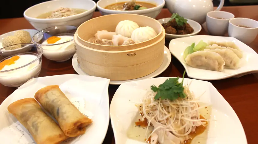 山田駅前に中華料理『白仙』がオープン｜平日限定ランチ 飲茶コースが1,980円