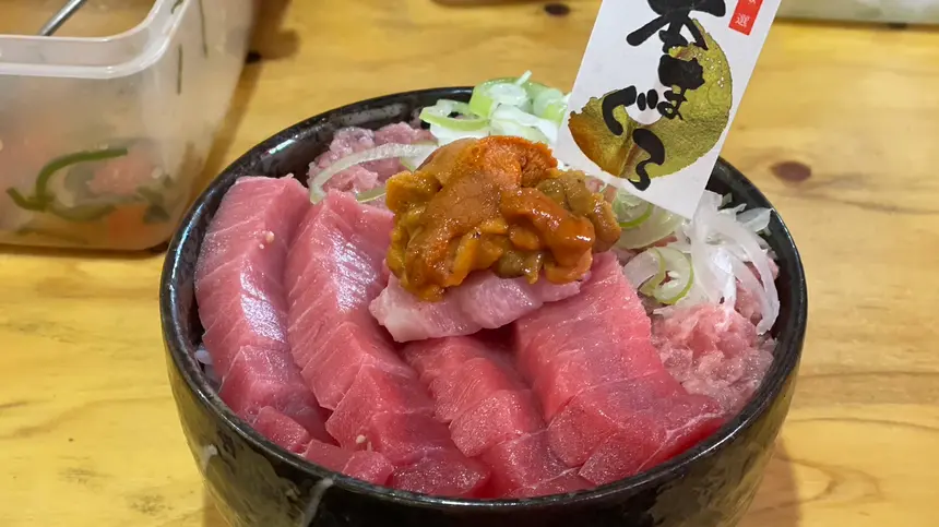 本マグロにウニ、カニも！物産展プロが手がける八王子の海鮮店『八王子水産だｮ！全員集合！』