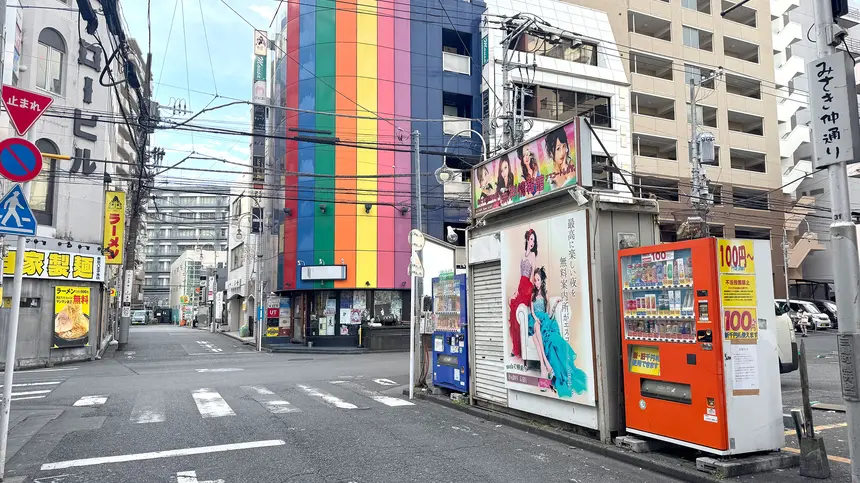 八王子駅周辺に『ふてほど』降臨！ムッチ先輩×ユズルのシーンのロケ地は三崎町！