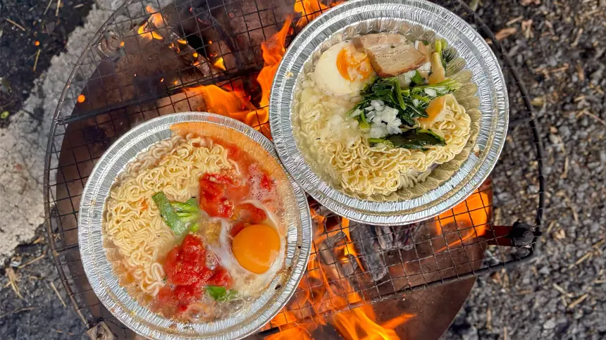 高尾の冬の風物詩！焚き火で味わう『タキビメン』【2/1～3/15】