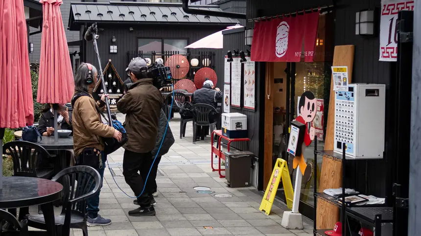 桑都テラス『100圓ラーメン』にテレビ取材が来ていました【3/6放送】