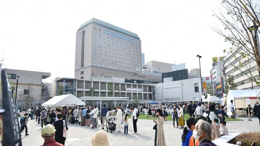 輸入車＆EVが駅前に集結！『CarbbyStyle第4弾』八王子えきまえテラスで開催【3/21・22】